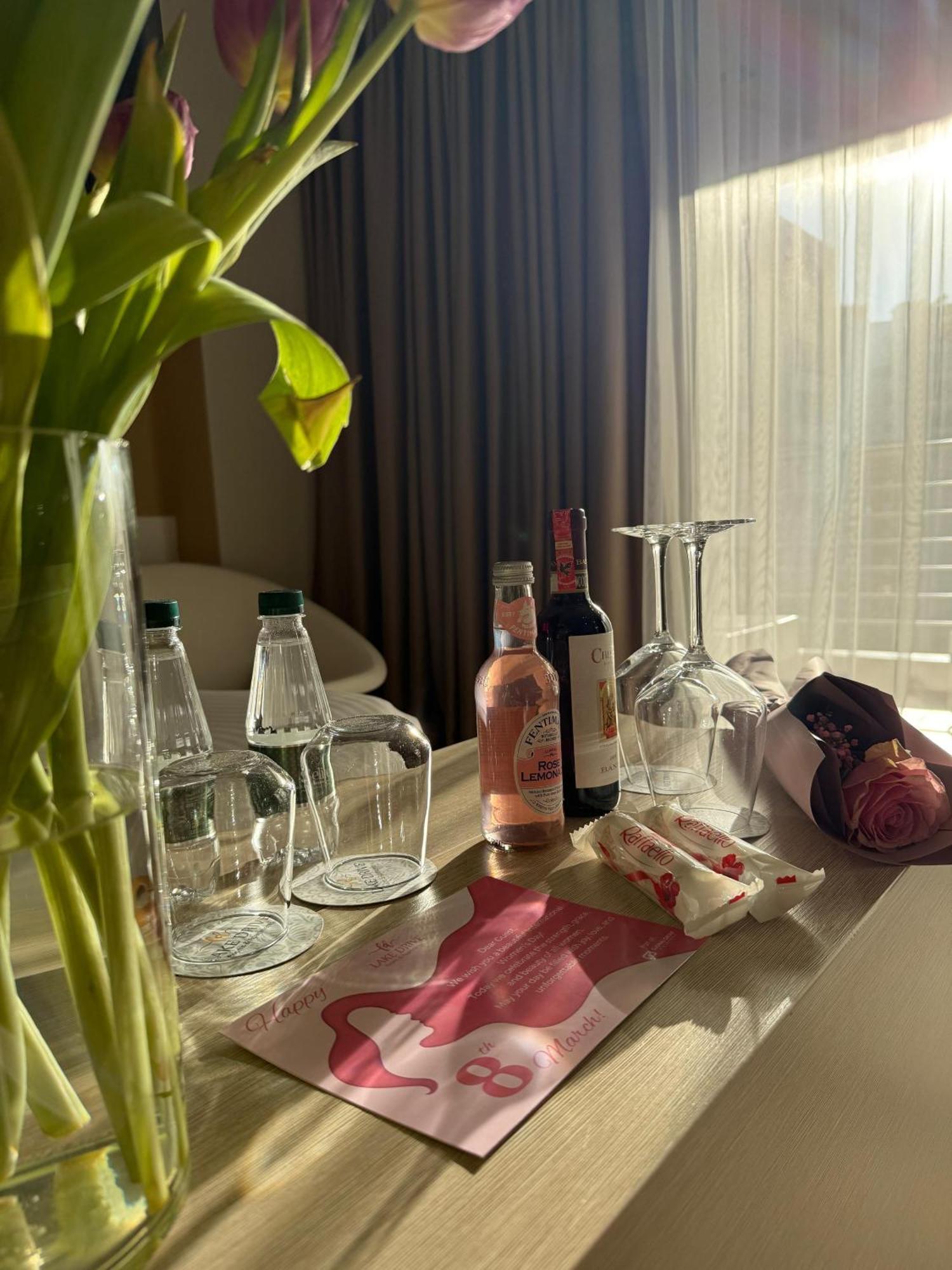 Lake Drive Rooms&Apartments Tirana Bagian luar foto